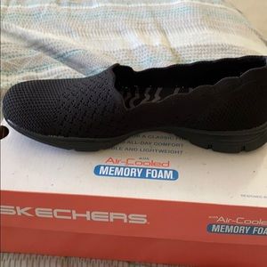 Sketchers Air-cooled memory foam slip ons. New